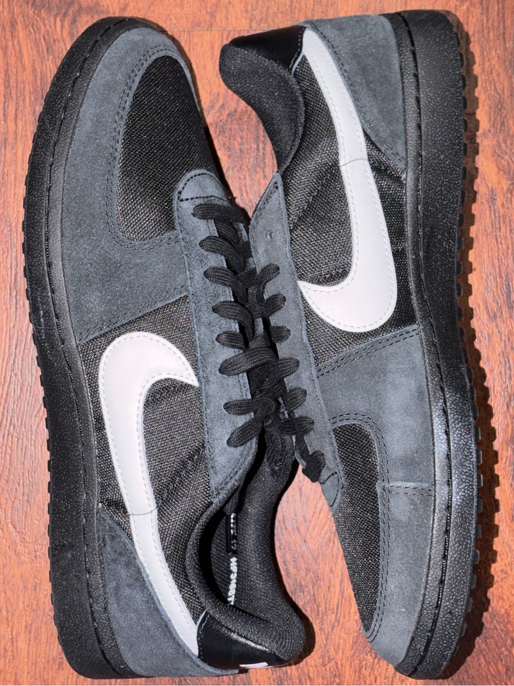 NEW NIKE FIELD GENERAL SIZE 12 black shoes suede